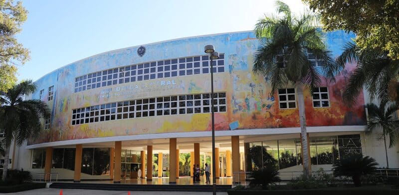 Universidad UASD de San Juan